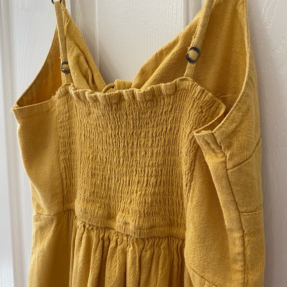 Hollister Saffron Yellow Tie Front Spaghetti Strap Lined Dress - Picture 12 of 13